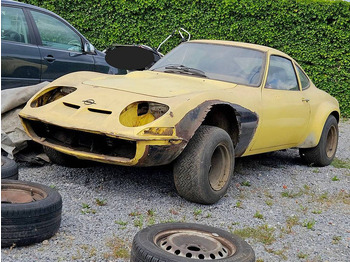 Sedan OPEL
