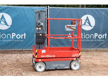Lift SKYJACK