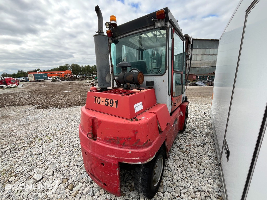 2000 Kalmar DCD 55-6H tõstuk - Dieseltruck: bild 5 2000 Kalmar DCD 55-6H tõstuk - Dieseltruck: bild 5