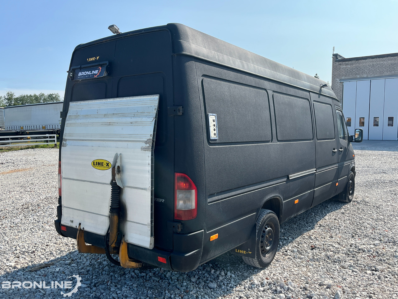 2004 Mercedes-Benz Sprinter 313 CDI 2.2d 95kW - Skåpbil: bild 5 2004 Mercedes-Benz Sprinter 313 CDI 2.2d 95kW - Skåpbil: bild 5