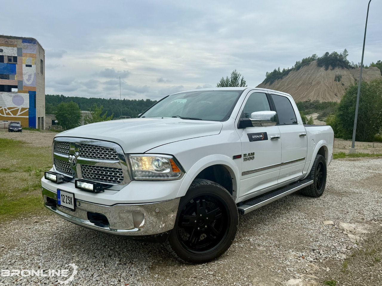 2016 RAM 1500 Laramie 3.0d 179kW N1G - Personbil: bild 1 2016 RAM 1500 Laramie 3.0d 179kW N1G - Personbil: bild 1