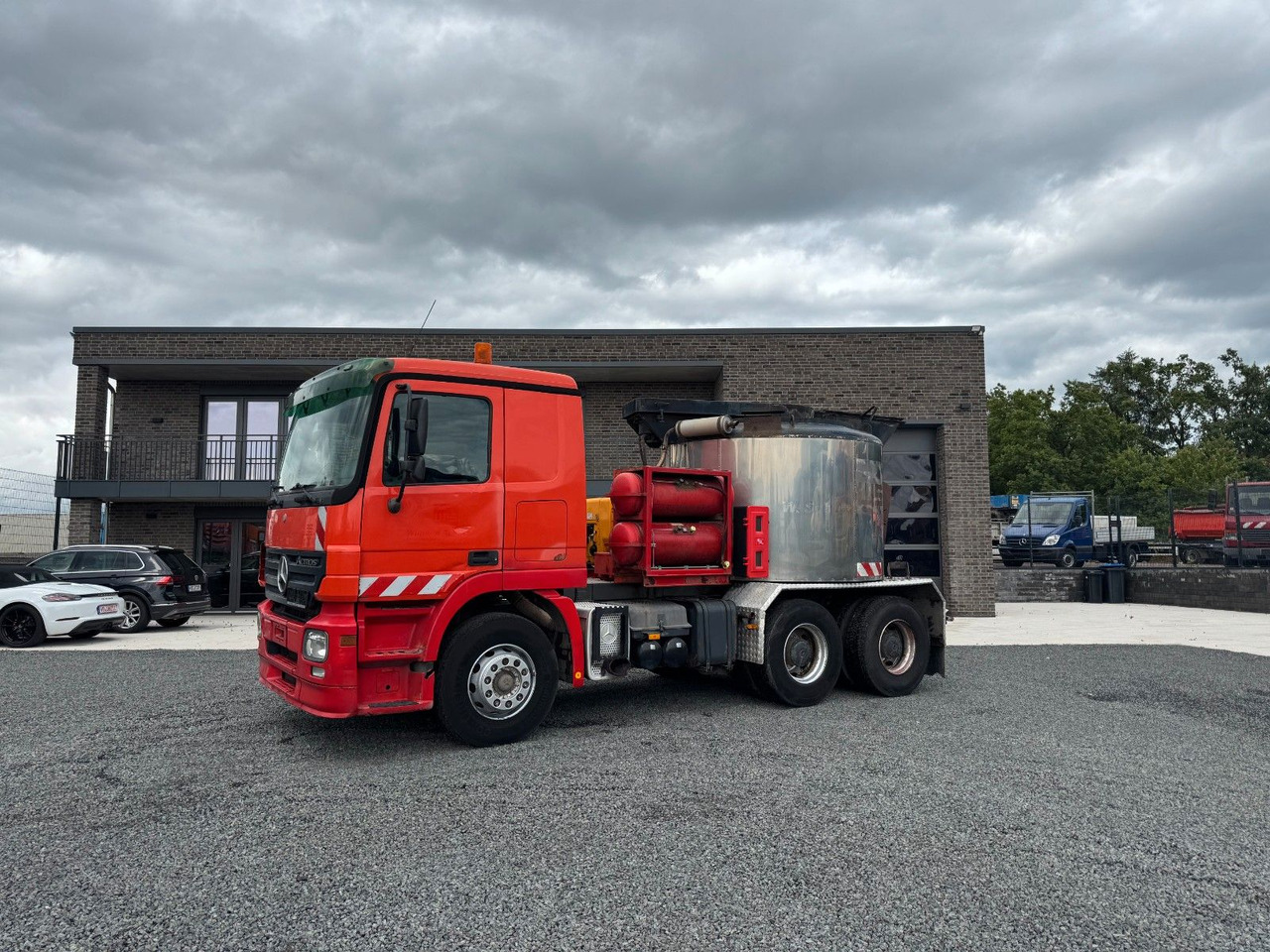 Mercedes-Benz Actros 2641 LS 6x4 Asphaltkocher 6x4 - Lastbil: bild 1 Mercedes-Benz Actros 2641 LS 6x4 Asphaltkocher 6x4 - Lastbil: bild 1