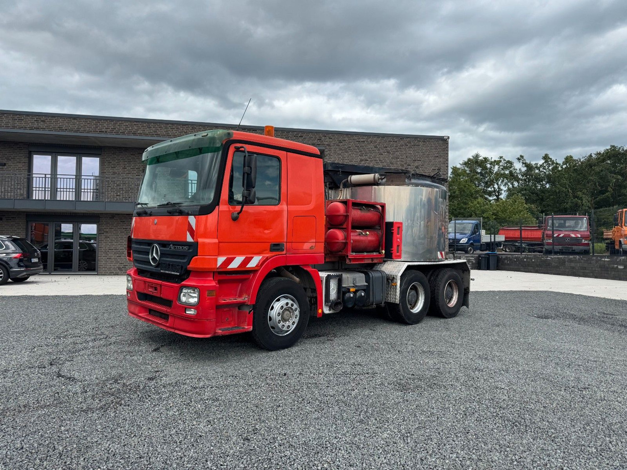Mercedes-Benz Actros 2641 LS 6x4 Asphaltkocher 6x4 - Lastbil: bild 2 Mercedes-Benz Actros 2641 LS 6x4 Asphaltkocher 6x4 - Lastbil: bild 2