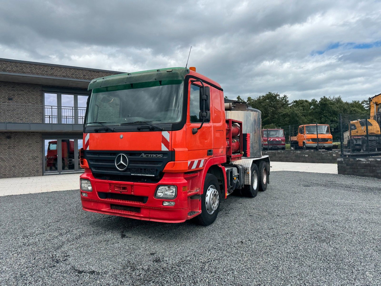 Mercedes-Benz Actros 2641 LS 6x4 Asphaltkocher 6x4 - Lastbil: bild 3 Mercedes-Benz Actros 2641 LS 6x4 Asphaltkocher 6x4 - Lastbil: bild 3