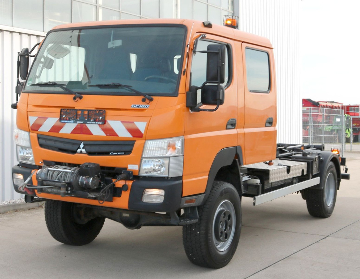 Mitsubishi CANTER 6C180 DOKA 4x4 KLIMA WINDE Standhz. 37tkm - Chassi lastbil: bild 1 Mitsubishi CANTER 6C180 DOKA 4x4 KLIMA WINDE Standhz. 37tkm - Chassi lastbil: bild 1