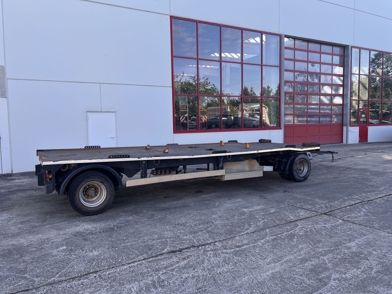 Dinkel DAC 18000 2 Achs Kombi- Anhänger für Abroll- oder Absetzmulden oder Tieflader - Containersläp/ Växelflaksläp: bild 4 Dinkel DAC 18000 2 Achs Kombi- Anhänger für Abroll- oder Absetzmulden oder Tieflader - Containersläp/ Växelflaksläp: bild 4