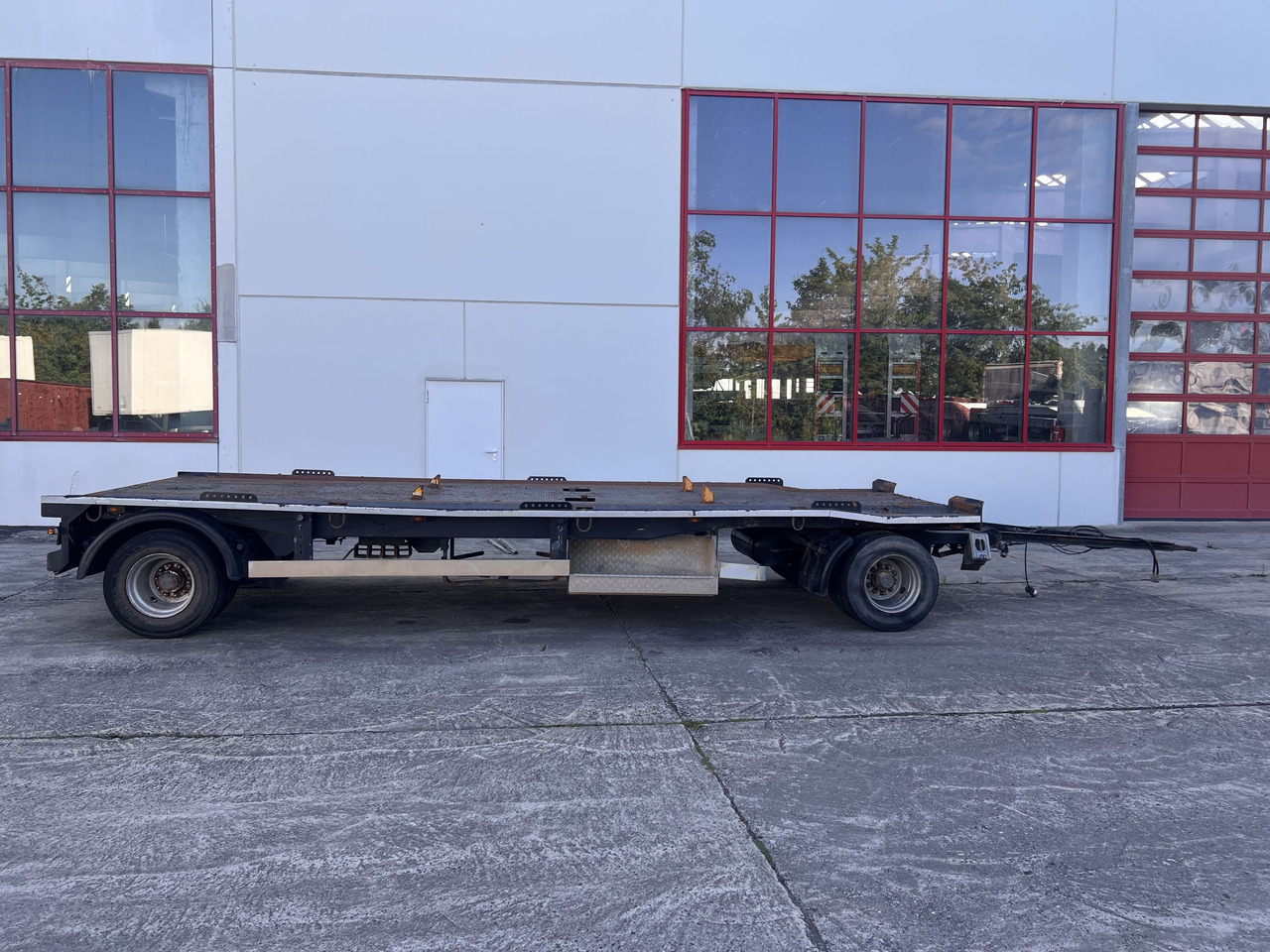 Dinkel DAC 18000 2 Achs Kombi- Anhänger für Abroll- oder Absetzmulden oder Tieflader - Containersläp/ Växelflaksläp: bild 3 Dinkel DAC 18000 2 Achs Kombi- Anhänger für Abroll- oder Absetzmulden oder Tieflader - Containersläp/ Växelflaksläp: bild 3