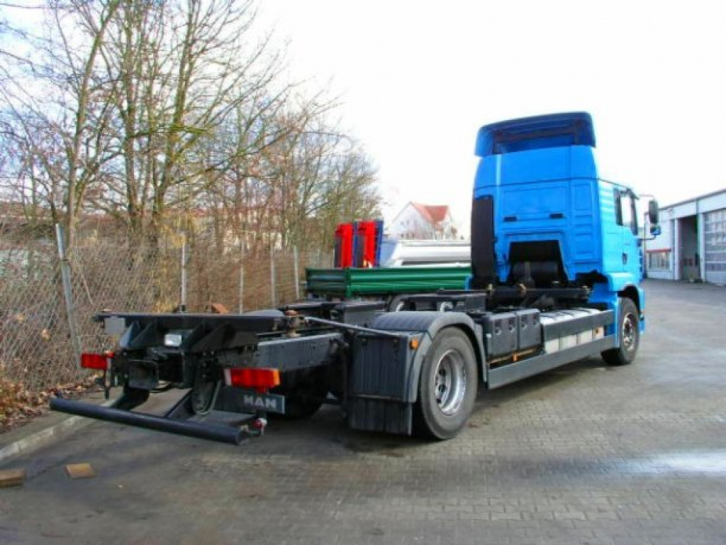 MAN TGA 02 18.410 TGA2 Achs BDF- LKW - Containerbil/ Växelflak lastbil: bild 3 MAN TGA 02 18.410 TGA2 Achs BDF- LKW - Containerbil/ Växelflak lastbil: bild 3