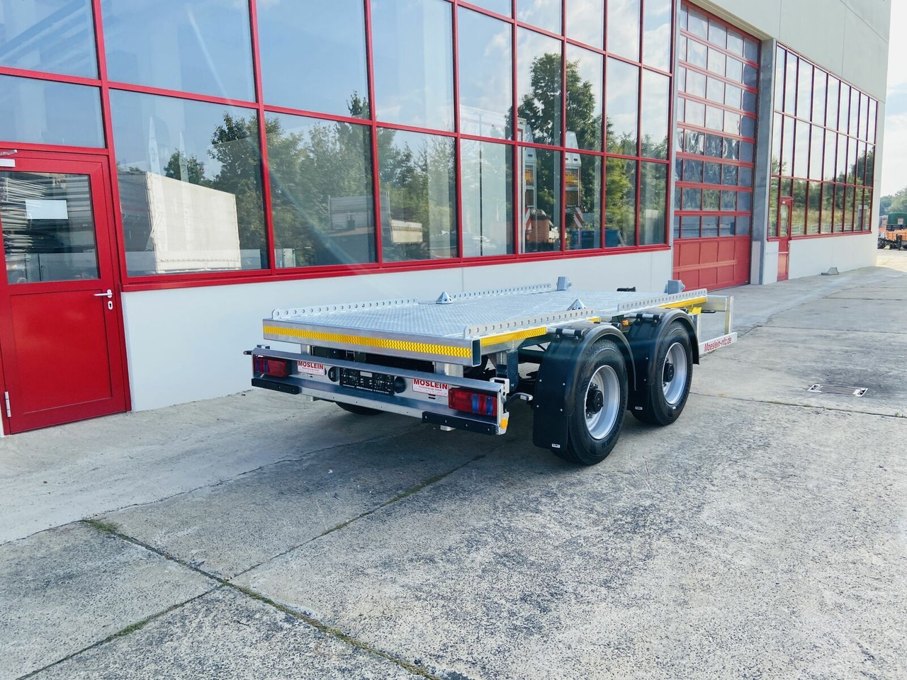 Möslein 14 t Tandem- Absetzmuldenanhänger,geschlossenen - Lastväxlarsläp/ Liftdumpersläp: bild 2 Möslein 14 t Tandem- Absetzmuldenanhänger,geschlossenen - Lastväxlarsläp/ Liftdumpersläp: bild 2