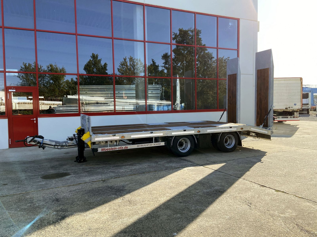Möslein 19 t Tandemtieflader, Luftgefedert, NEU - Låg lastare trailer: bild 2 Möslein 19 t Tandemtieflader, Luftgefedert, NEU - Låg lastare trailer: bild 2