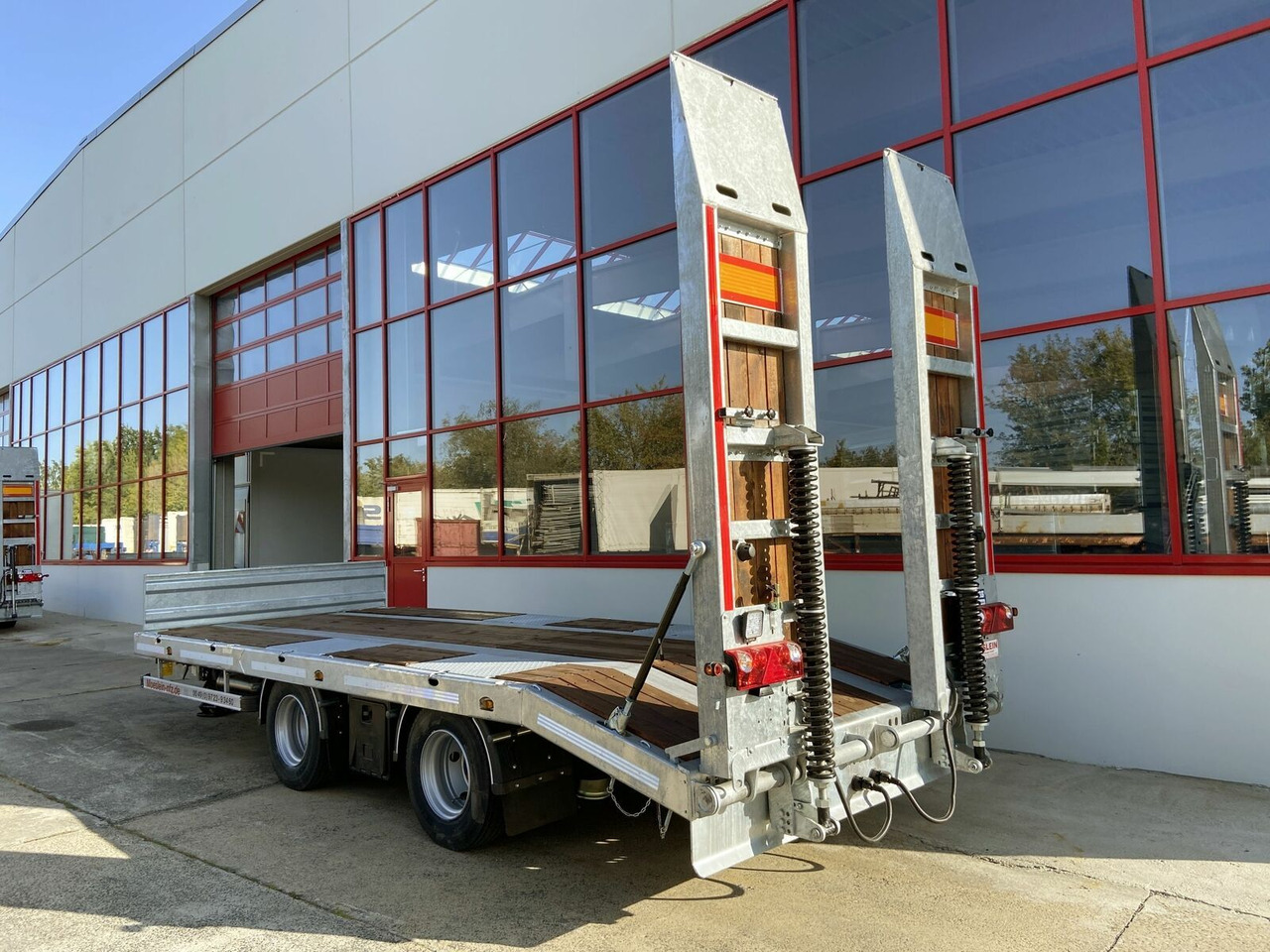 Möslein 21 t Tandemtieflader, Luftgefedert, NEU - Låg lastare trailer: bild 4 Möslein 21 t Tandemtieflader, Luftgefedert, NEU - Låg lastare trailer: bild 4