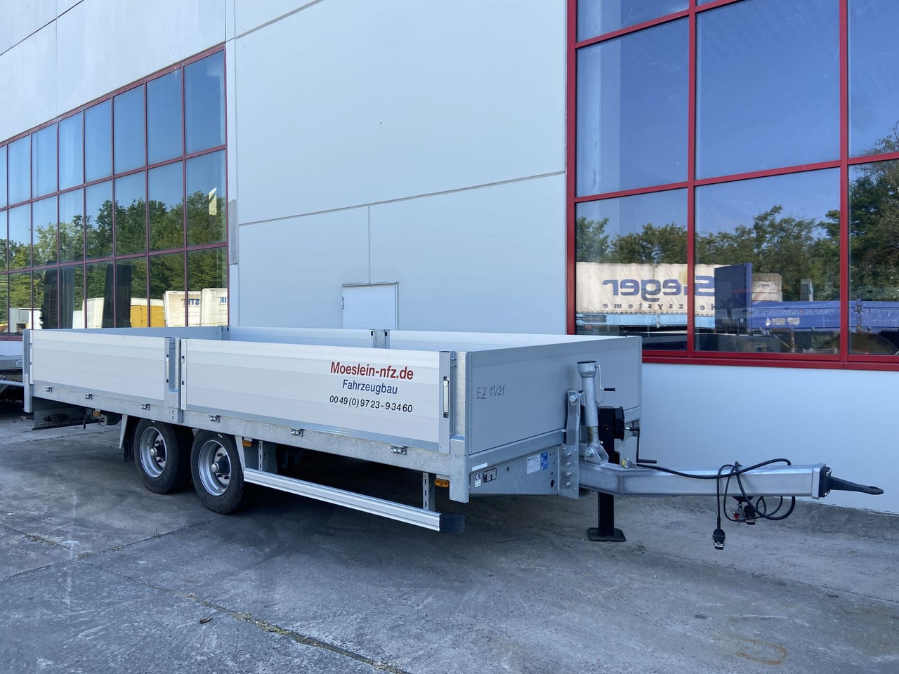 Möslein Tandem- Pritschenanhänger, neuwertig - Flaksläp: bild 2 Möslein Tandem- Pritschenanhänger, neuwertig - Flaksläp: bild 2