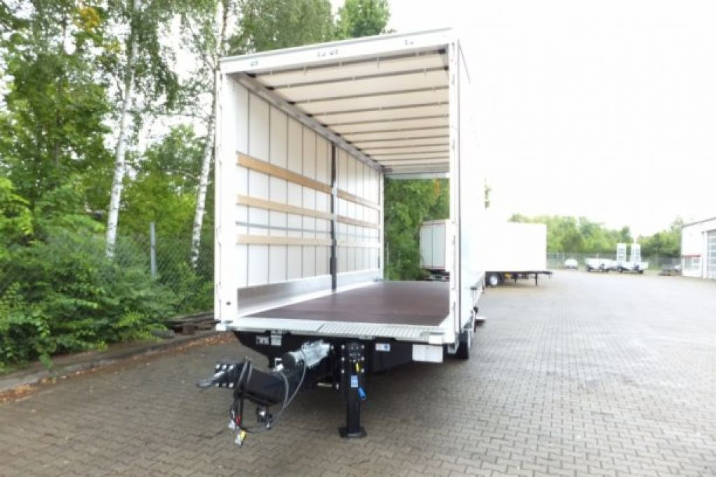 Möslein neuer Planenanhänger, Ladebordwand + Durchladba - Kapellsläp: bild 3 Möslein neuer Planenanhänger, Ladebordwand + Durchladba - Kapellsläp: bild 3