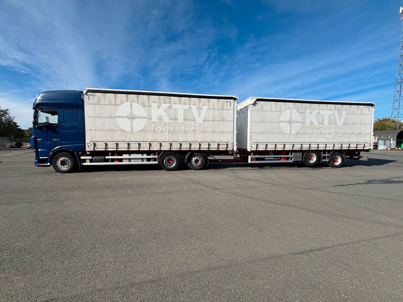 DAF SSC XF 480 Jumbozug + Anh Wecon Staplerhalterung - Kapellbil: bild 3 DAF SSC XF 480 Jumbozug + Anh Wecon Staplerhalterung - Kapellbil: bild 3