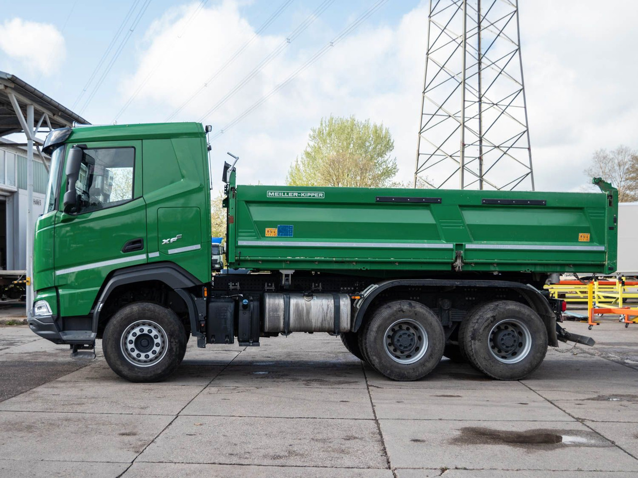DAF FAT XFC 530 SL Meiller TRIGENIUS D 316 DAF FAT XFC 530 SL Meiller TRIGENIUS D 316 - Tippbil lastbil: bild 2 DAF FAT XFC 530 SL Meiller TRIGENIUS D 316 DAF FAT XFC 530 SL Meiller TRIGENIUS D 316 - Tippbil lastbil: bild 2