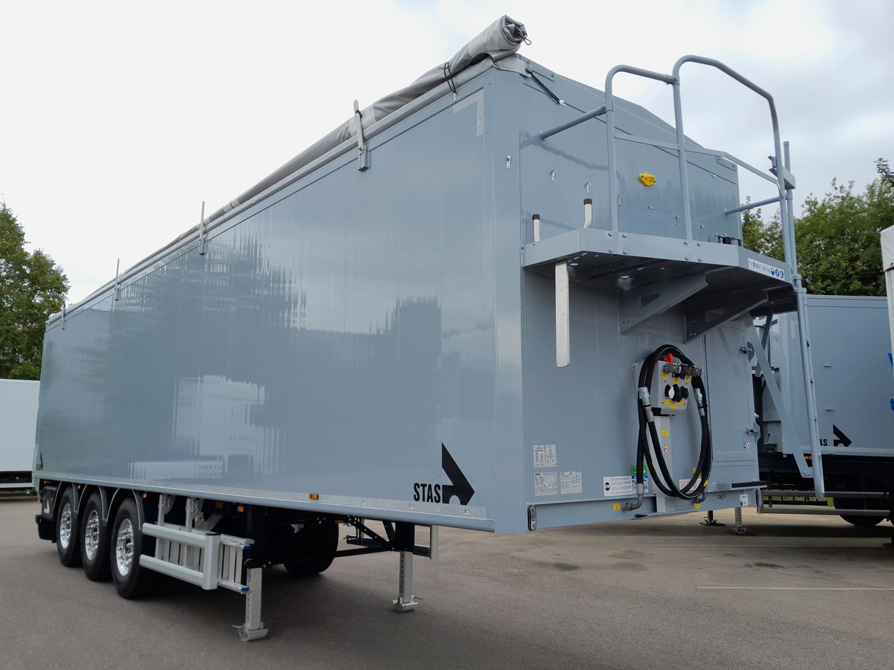 Stas farmSTAR 60,4 cbm - Moving floor semitrailer: bild 2 Stas farmSTAR 60,4 cbm - Moving floor semitrailer: bild 2
