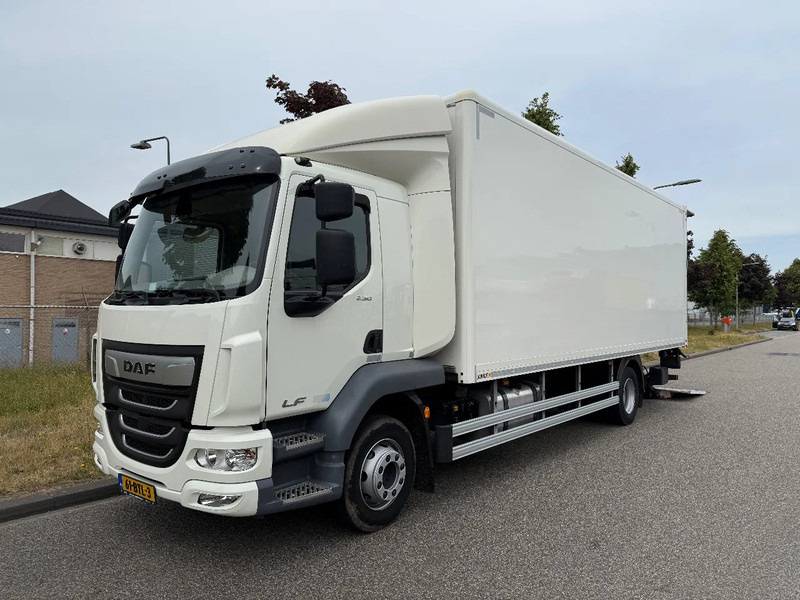 DAF LF 230 2022 only 164.000 km like new !!! - Lastbil med skåp: bild 1 DAF LF 230 2022 only 164.000 km like new !!! - Lastbil med skåp: bild 1