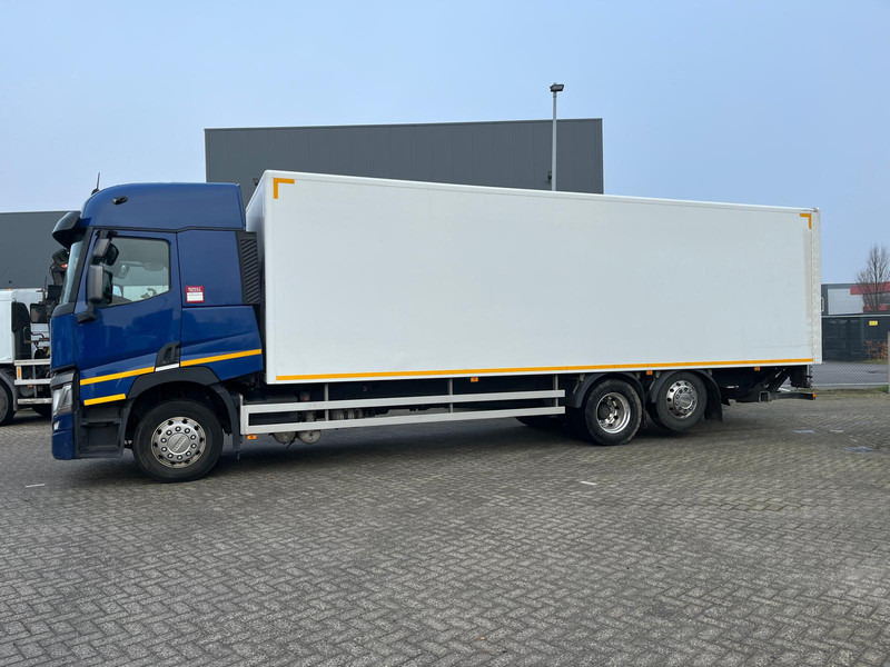 Renault T-11 SLEEPERCAB 380 P6X2 COMFORT - Lastbil med skåp: bild 3 Renault T-11 SLEEPERCAB 380 P6X2 COMFORT - Lastbil med skåp: bild 3