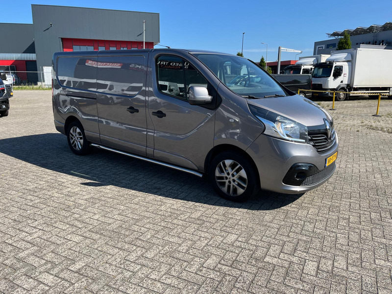 Renault Trafic 1,6 DCI T29 L2 H1, Airco, Nav, Camera - Små skåpbil: bild 4 Renault Trafic 1,6 DCI T29 L2 H1, Airco, Nav, Camera - Små skåpbil: bild 4