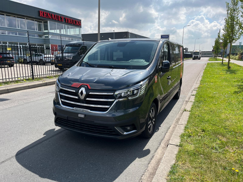 Renault Trafic E-Tech Exclusive Red L2 H1, Airco, Nav, Camera - Små skåpbil, El transportbil: bild 3 Renault Trafic E-Tech Exclusive Red L2 H1, Airco, Nav, Camera - Små skåpbil, El transportbil: bild 3