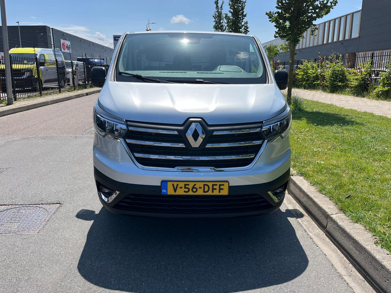 Renault Trafic E-Tech Red L2 H1, Airco, Nav, Camera - Små skåpbil, El transportbil: bild 5 Renault Trafic E-Tech Red L2 H1, Airco, Nav, Camera - Små skåpbil, El transportbil: bild 5