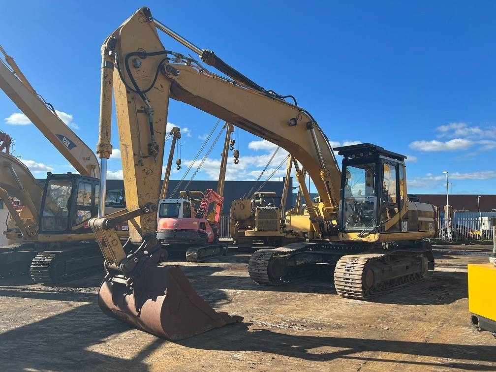 CAT 325L - Bandgrävare: bild 1 CAT 325L - Bandgrävare: bild 1