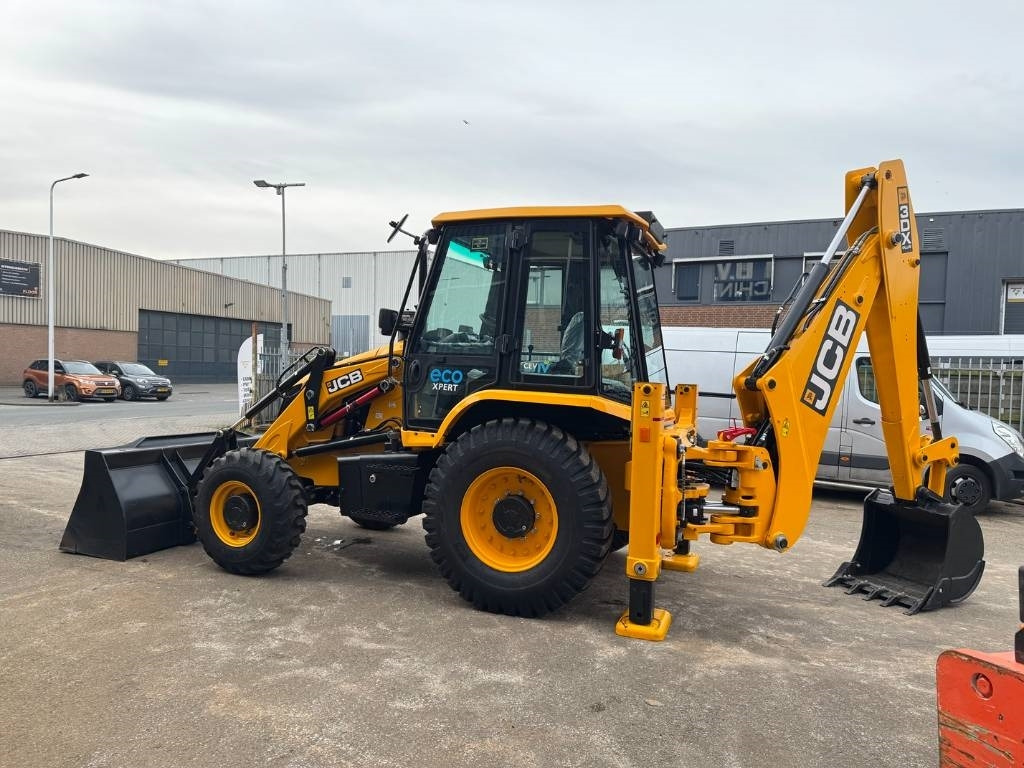 JCB 3CX 4X4 ( UNUSED ) - Grävlastare: bild 5 JCB 3CX 4X4 ( UNUSED ) - Grävlastare: bild 5
