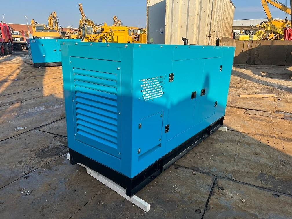 Ricardo 150KVA (120KW) SILENT GENERATOR 3 PHASE 50HZ 400V - Elgenerator: bild 4 Ricardo 150KVA (120KW) SILENT GENERATOR 3 PHASE 50HZ 400V - Elgenerator: bild 4