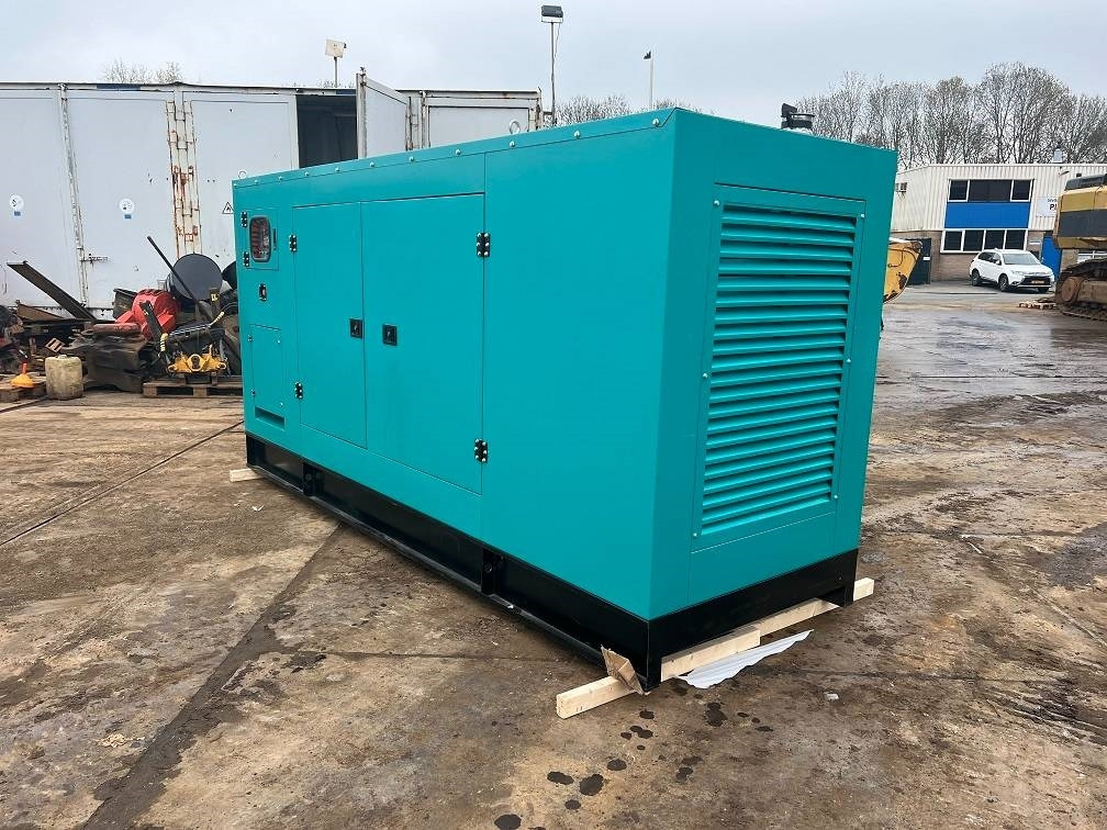Ricardo 400KVA 320KW SILENT 3 PHASE GENERATOR 50HZ 400V NE - Elgenerator: bild 3 Ricardo 400KVA 320KW SILENT 3 PHASE GENERATOR 50HZ 400V NE - Elgenerator: bild 3