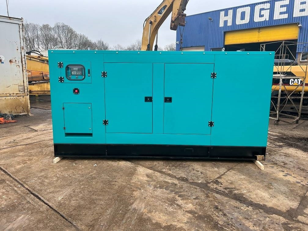 Ricardo 400KVA 320KW SILENT 3 PHASE GENERATOR 50HZ 400V NE - Elgenerator: bild 2 Ricardo 400KVA 320KW SILENT 3 PHASE GENERATOR 50HZ 400V NE - Elgenerator: bild 2