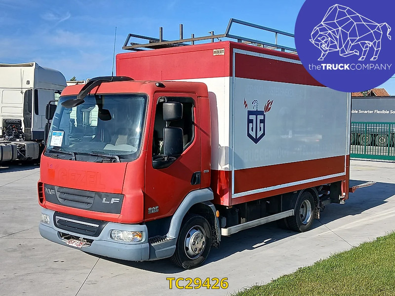DAF LF 45 140 - Lastbil med skåp: bild 1 DAF LF 45 140 - Lastbil med skåp: bild 1