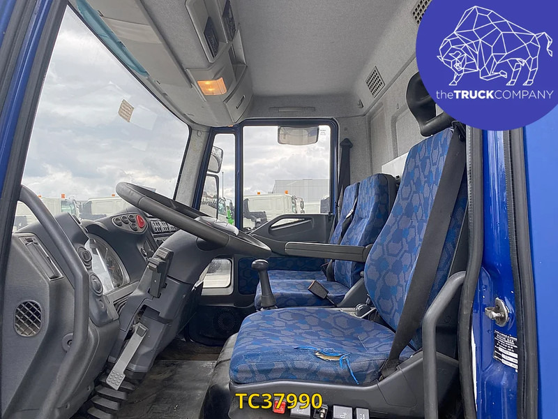 Iveco EUROCARGO - Lastbil med skåp: bild 5 Iveco EUROCARGO - Lastbil med skåp: bild 5