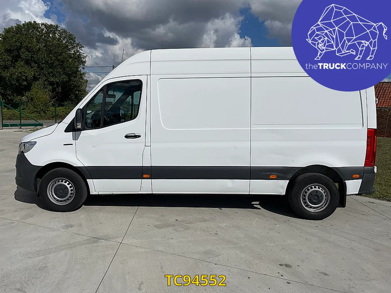 Mercedes-Benz E-Sprinter L2H2 41 kWh - Skåpbil, El transportbil: bild 2 Mercedes-Benz E-Sprinter L2H2 41 kWh - Skåpbil, El transportbil: bild 2
