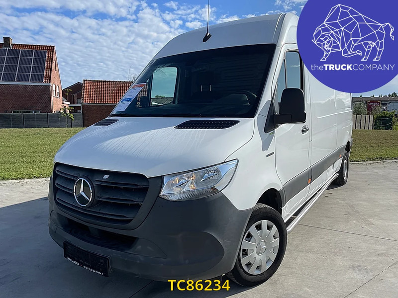 Mercedes-Benz E-Sprinter L2H2 41kWh - Skåpbil, El transportbil: bild 1 Mercedes-Benz E-Sprinter L2H2 41kWh - Skåpbil, El transportbil: bild 1