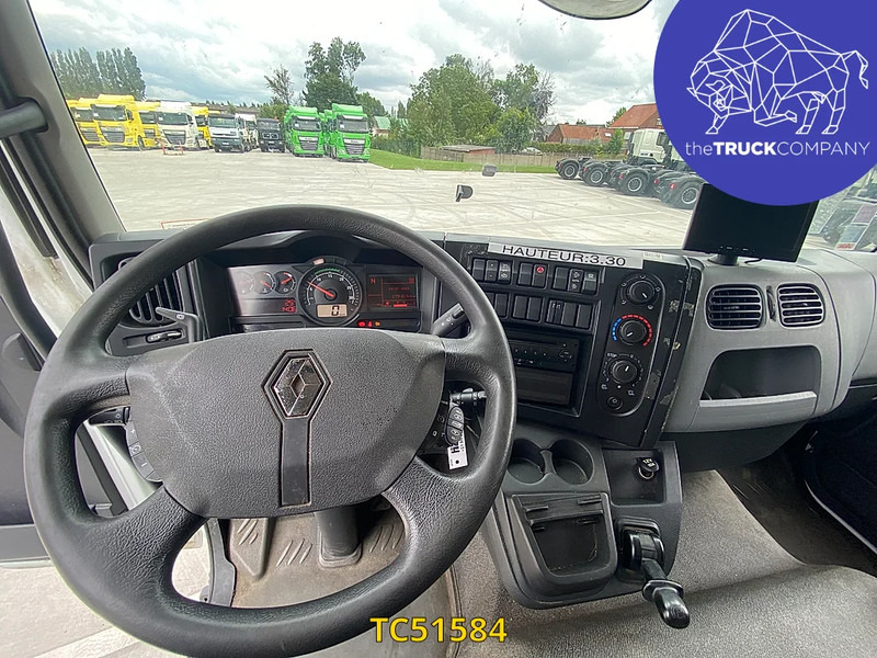 Renault D 210 - Lastbil med skåp: bild 5 Renault D 210 - Lastbil med skåp: bild 5