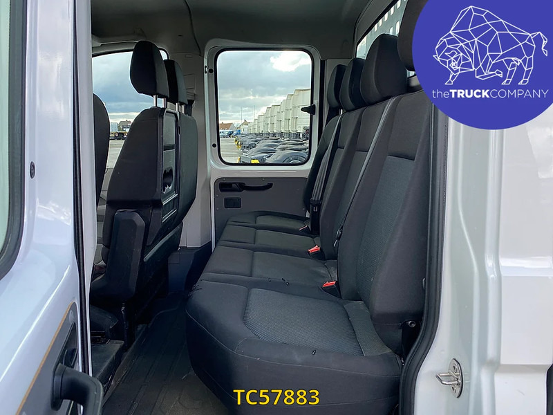 Volkswagen Crafter 2.0 TDI OPEN LAADBAK DUBBELE CABINE - Transportbil med flak: bild 2 Volkswagen Crafter 2.0 TDI OPEN LAADBAK DUBBELE CABINE - Transportbil med flak: bild 2