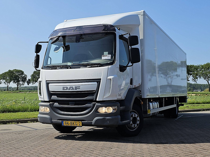 DAF LF 230 11.9T AIRCO LIFT - Lastbil med skåp: bild 1 DAF LF 230 11.9T AIRCO LIFT - Lastbil med skåp: bild 1