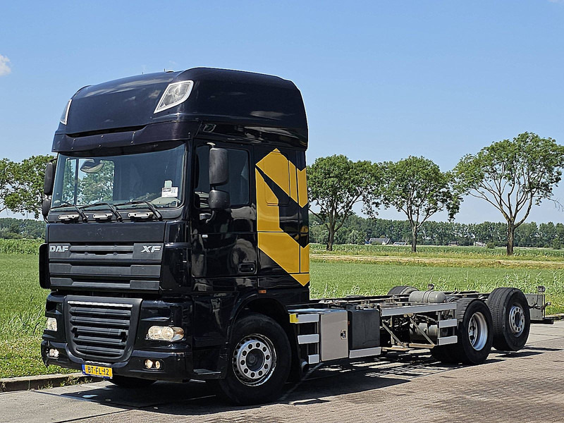 DAF XF 105.460 SSC 6X2 FAS MANUAL - Chassi lastbil: bild 2 DAF XF 105.460 SSC 6X2 FAS MANUAL - Chassi lastbil: bild 2