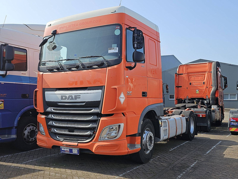 DAF XF 440 SPACECAB MANUAL - Dragbil: bild 2 DAF XF 440 SPACECAB MANUAL - Dragbil: bild 2