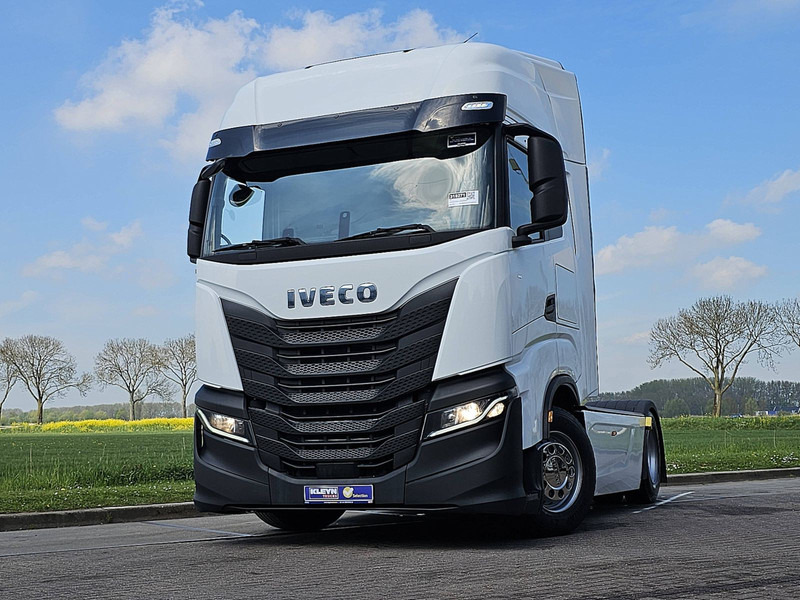Iveco S-WAY AS440S48 NAVI FRIDGE SKIRTS - Dragbil: bild 1 Iveco S-WAY AS440S48 NAVI FRIDGE SKIRTS - Dragbil: bild 1