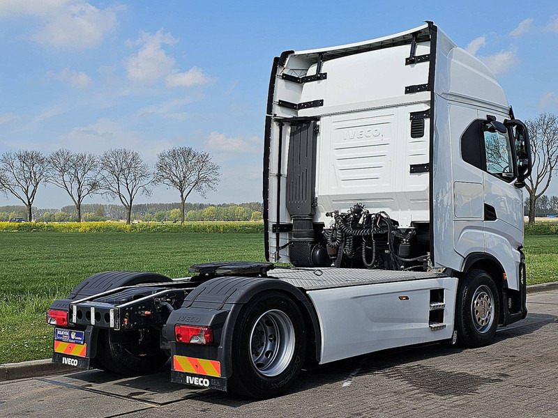 Iveco S-WAY AS440S48 NAVI FRIDGE SKIRTS - Dragbil: bild 3 Iveco S-WAY AS440S48 NAVI FRIDGE SKIRTS - Dragbil: bild 3