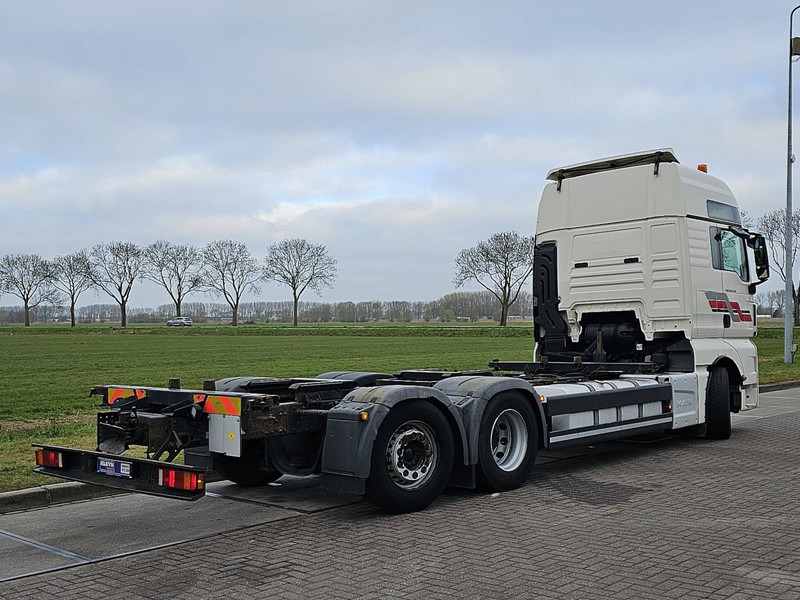 MAN 26.440 TGX XXL 6X2-4 INTARDER - Containerbil/ Växelflak lastbil: bild 3 MAN 26.440 TGX XXL 6X2-4 INTARDER - Containerbil/ Växelflak lastbil: bild 3