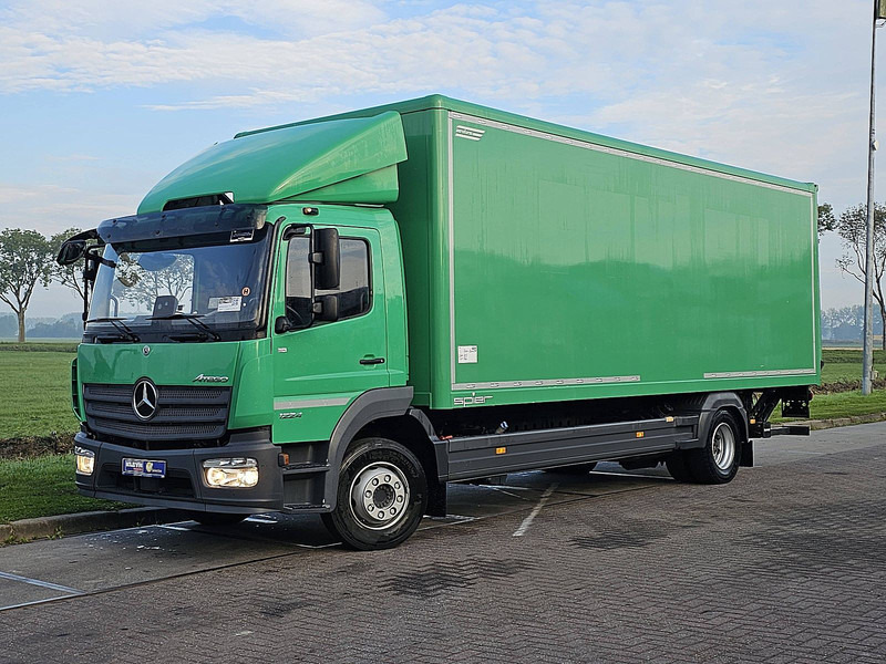 Mercedes-Benz ATEGO 1224 - Lastbil med skåp: bild 2 Mercedes-Benz ATEGO 1224 - Lastbil med skåp: bild 2
