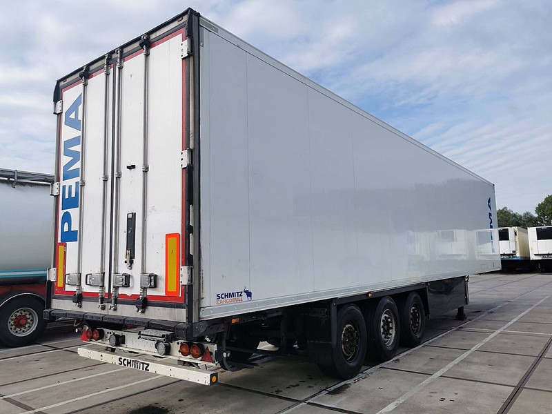 Schmitz Cargobull SKO 24 EURO MEATRAIL CARRIER BI-TEMP - Kyl/ Frys semitrailer: bild 2 Schmitz Cargobull SKO 24 EURO MEATRAIL CARRIER BI-TEMP - Kyl/ Frys semitrailer: bild 2
