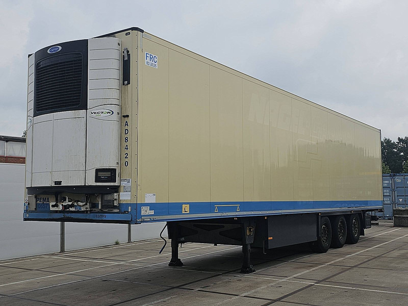 Schmitz Cargobull SKO 24 EURO MEATRAIL bi-temp - Kyl/ Frys semitrailer: bild 1 Schmitz Cargobull SKO 24 EURO MEATRAIL bi-temp - Kyl/ Frys semitrailer: bild 1
