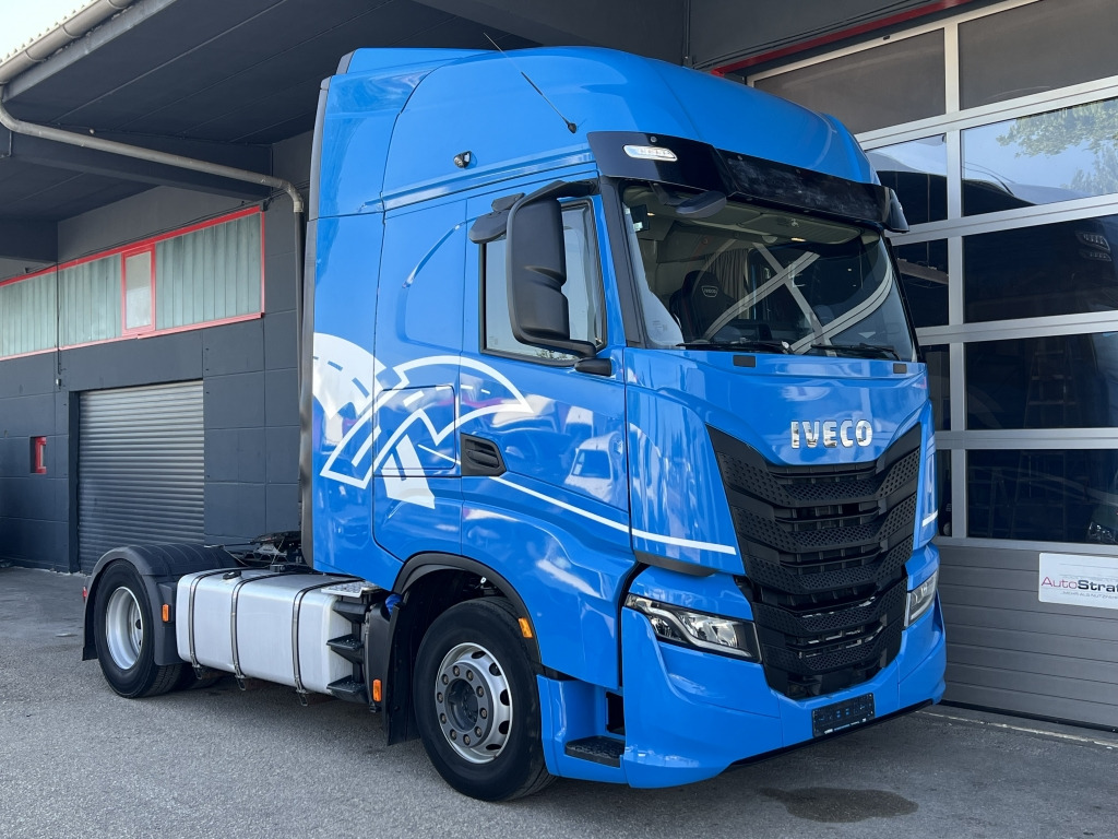 Iveco S-WAY AS440S49 Stralis Intarder ACC-Tempomat - Dragbil: bild 1 Iveco S-WAY AS440S49 Stralis Intarder ACC-Tempomat - Dragbil: bild 1