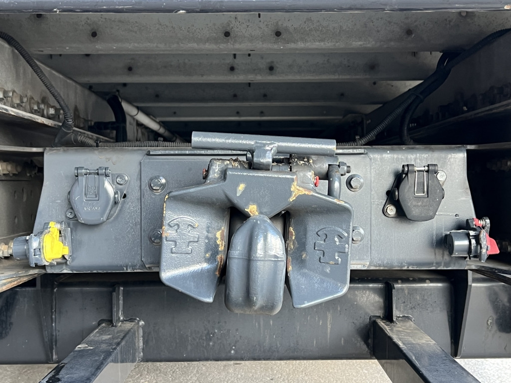 Iveco EuroCargo ML120E25 Klima 7,2m Koff+LBW Orig27tkm - Lastbil med skåp: bild 5 Iveco EuroCargo ML120E25 Klima 7,2m Koff+LBW Orig27tkm - Lastbil med skåp: bild 5