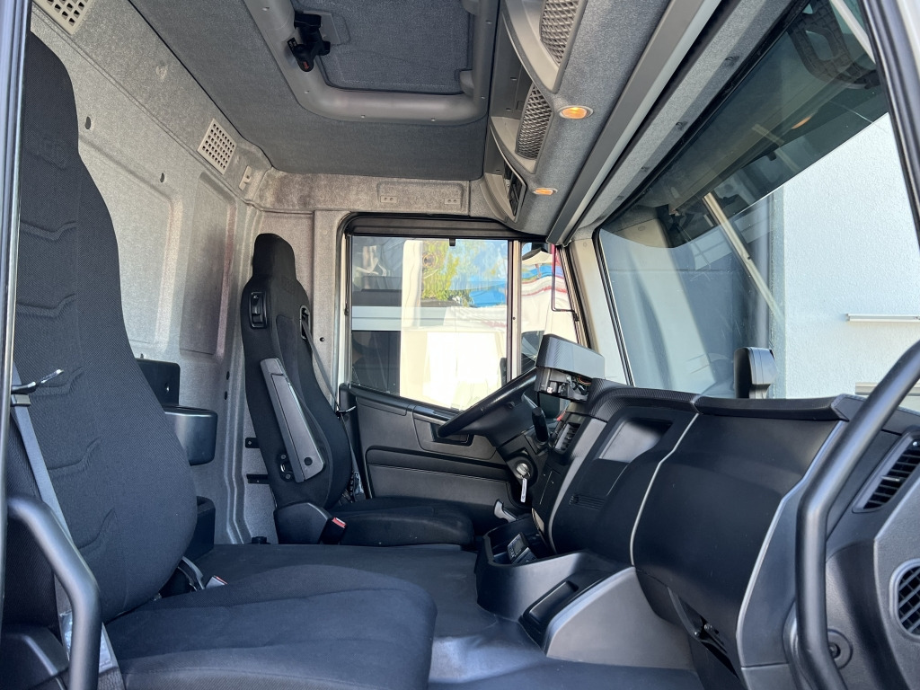 Iveco Stralis AD190S31 Klima ACC Carrier Supra 1050 - Kylbil lastbil: bild 2 Iveco Stralis AD190S31 Klima ACC Carrier Supra 1050 - Kylbil lastbil: bild 2