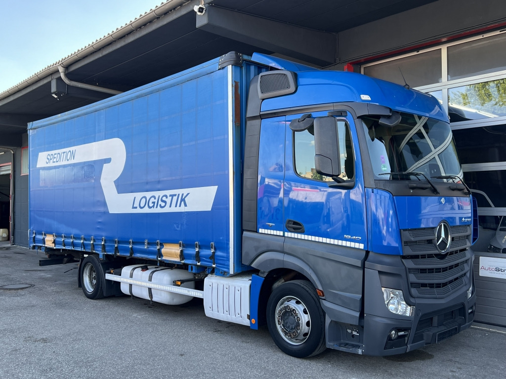 Mercedes-Benz Actros 1840 MEGA Jumbo Klima Retarder ACC-Tempo - Containerbil/ Växelflak lastbil: bild 1 Mercedes-Benz Actros 1840 MEGA Jumbo Klima Retarder ACC-Tempo - Containerbil/ Växelflak lastbil: bild 1