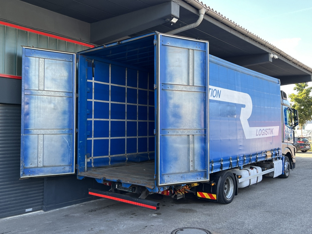 Mercedes-Benz Actros 1840 MEGA Jumbo Klima Retarder ACC-Tempo - Containerbil/ Växelflak lastbil: bild 4 Mercedes-Benz Actros 1840 MEGA Jumbo Klima Retarder ACC-Tempo - Containerbil/ Växelflak lastbil: bild 4